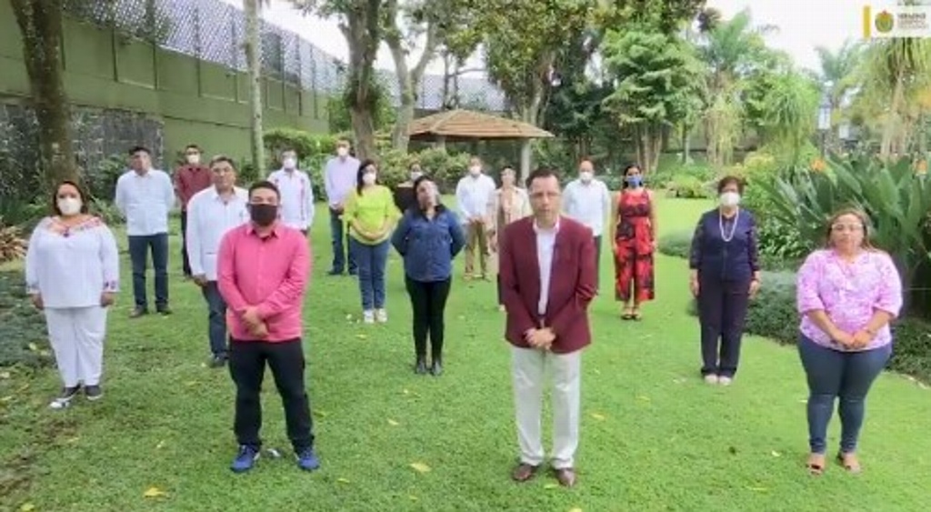 Imagen Gobernador de Veracruz y diputados se unen para fortalecer estrategia contra COVID-19