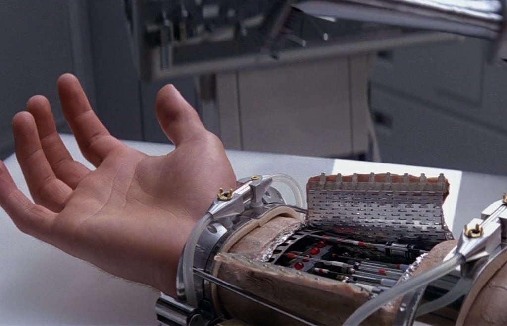 Imagen Brazo robótico de Luke Skywalker inspira a crear piel artificial capaz de sentir