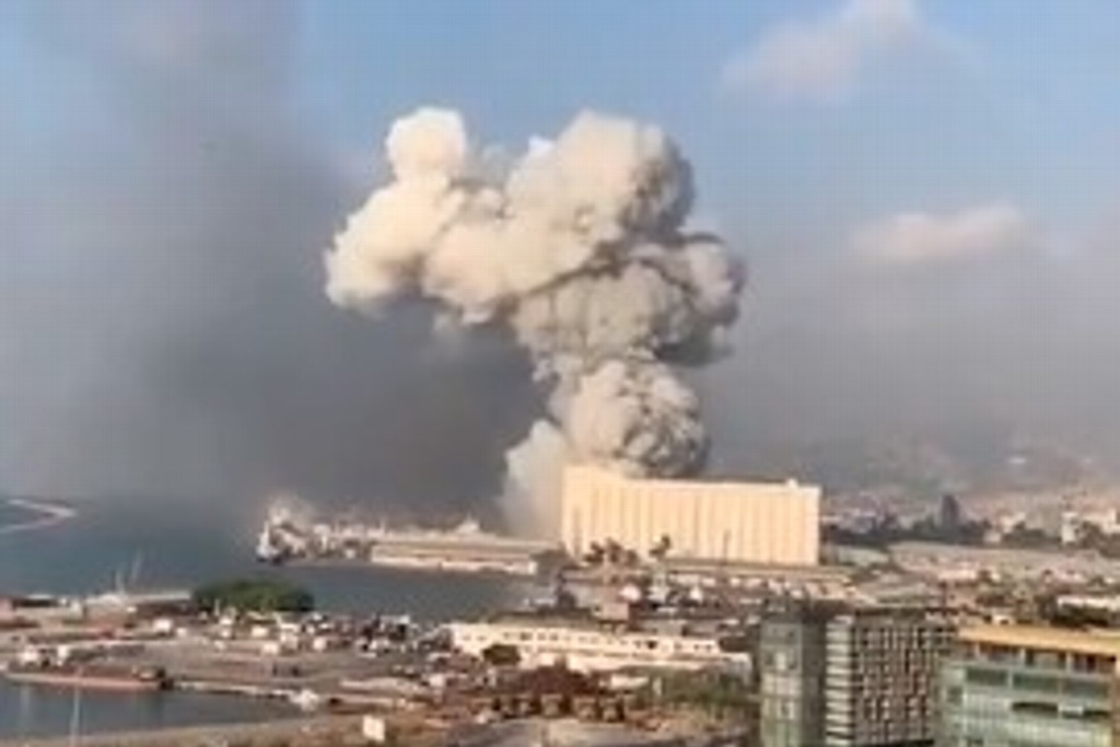 Imagen Todo parece indicar que explosión en Beirut fue por un deposito de armas: Analista