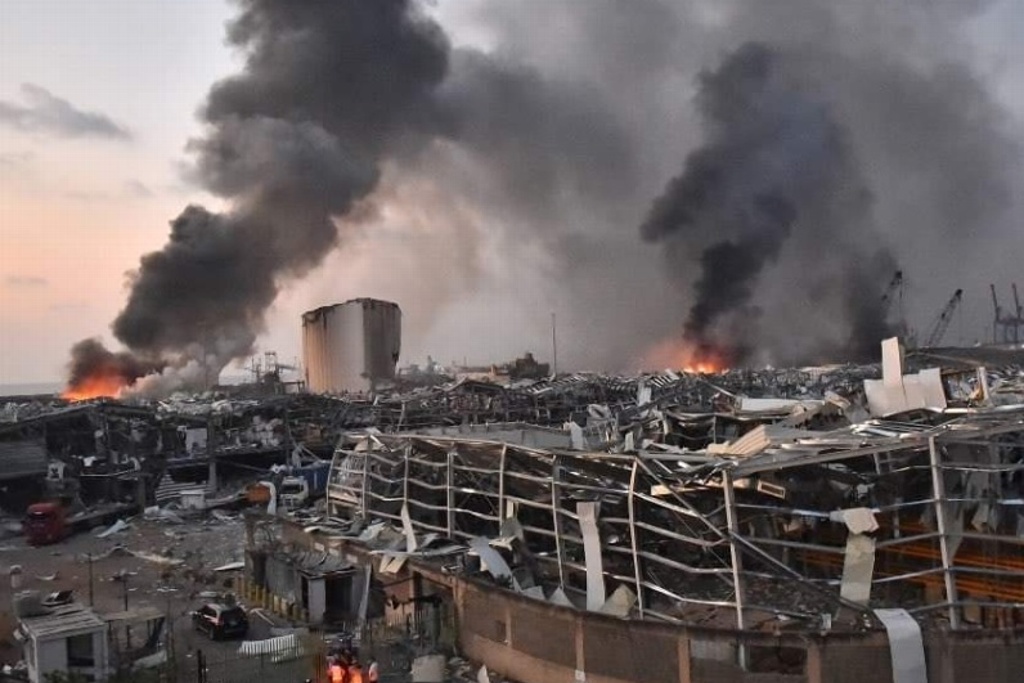 Imagen Detienen a 16 funcionarios en Líbano por explosión en puerto de Beirut