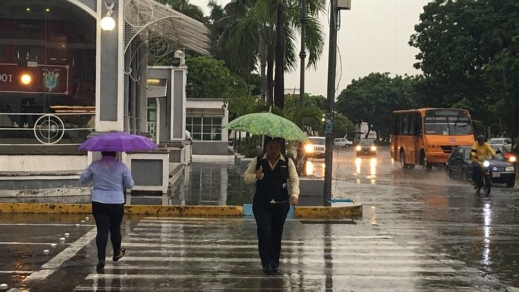 Imagen Persisten las lluvias en Veracruz pero ya habrá periodos cortos de sol