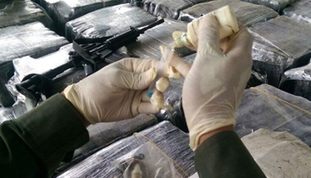 Imagen Decomisan 220 kilos de droga procedente de España