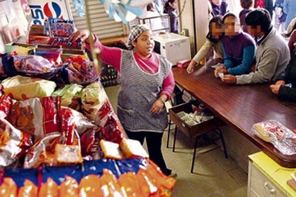 Imagen Buscan prohibir venta de 'comida chatarra' a menores de edad, en Veracruz 