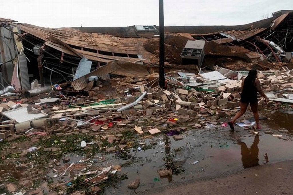 Imagen Huracán 'Laura' deja 14 muertos en Estados Unidos 