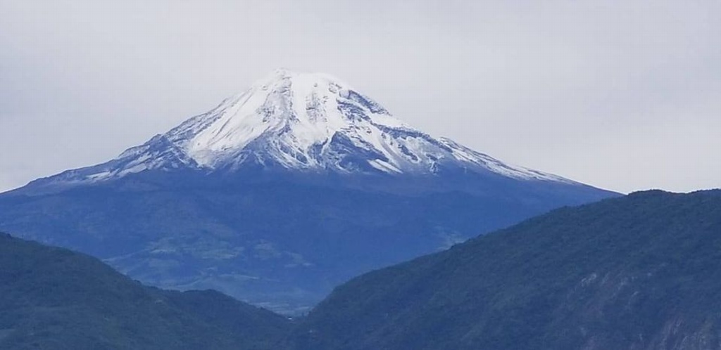 Imagen Así fue visto el Pico de Orizaba desde Camerino Z. Mendoza (+fotos)