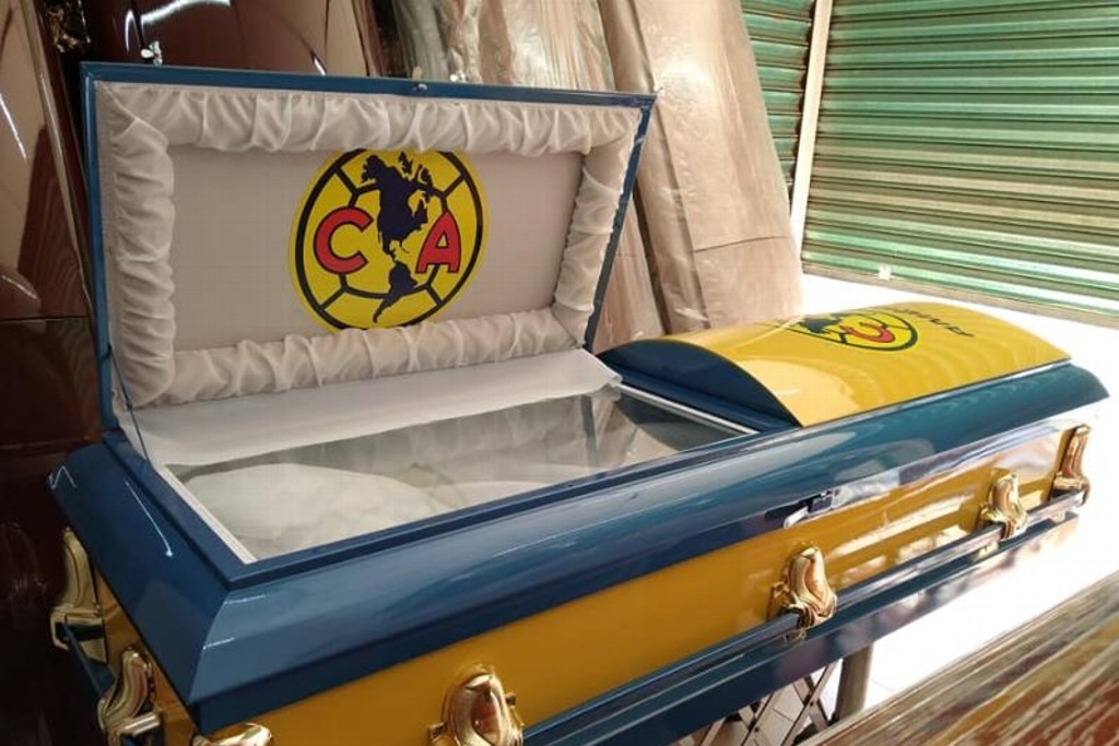 Imagen Funeraria en Veracruz vende ataúd del América (+fotos)