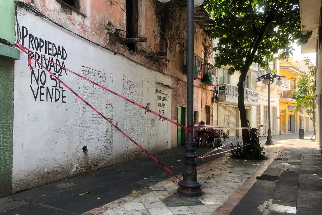 Imagen Áreas acordonadas en callejón de La Campana en Veracruz 