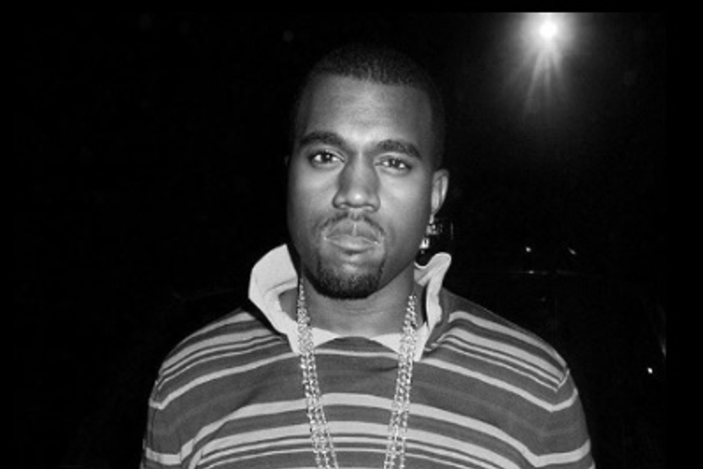 Imagen Kanye West orina sobre premio Grammy como protesta contra la industria musical (+video)