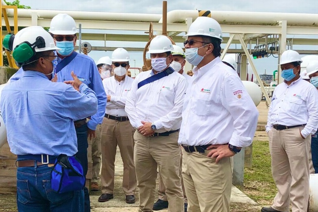 Imagen Director de Pemex realiza visita de trabajo a Coatzacoalcos, Veracruz