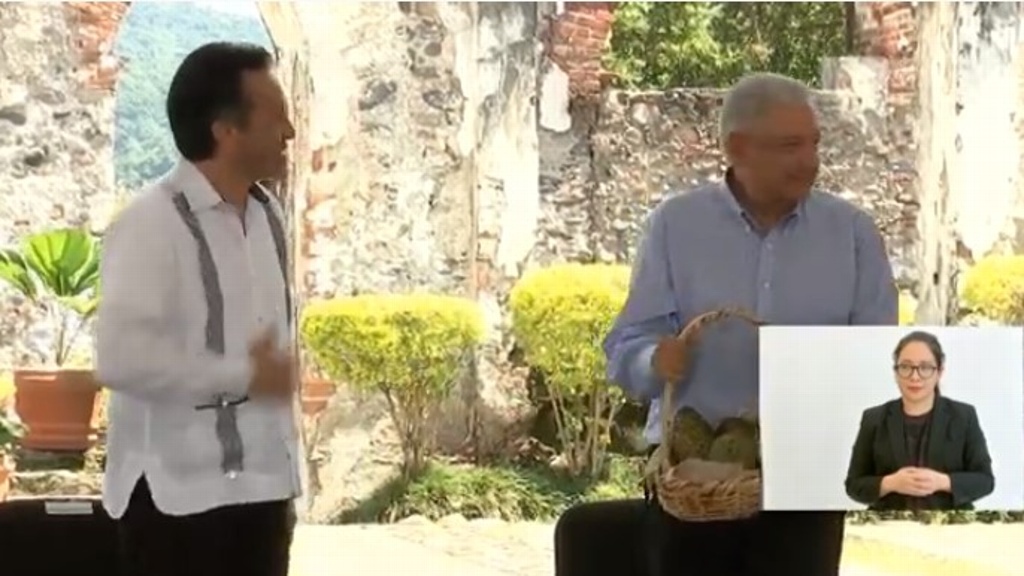 Imagen Gobernador de Veracruz invita a AMLO a los 200 años de los tratados de Córdoba