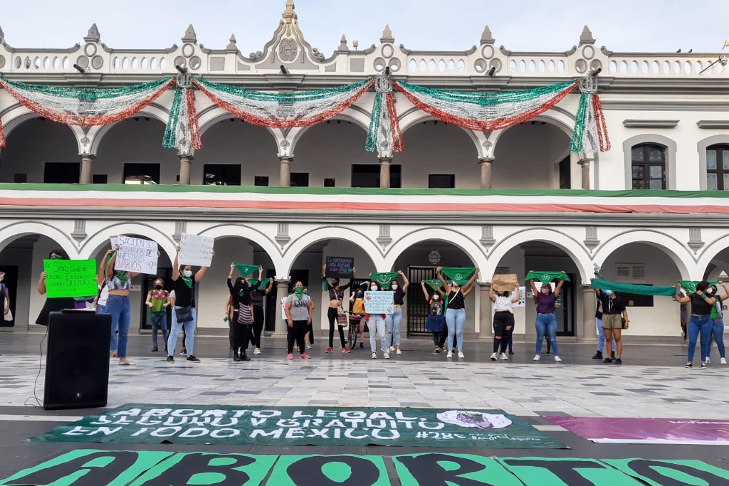 Imagen Feministas en Veracruz se sumaron al llamado nacional por un aborto legal, seguro y gratuito