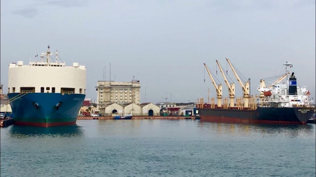 Imagen Cierran Puerto de Veracruz a navegación mayor y menor por viento del norte