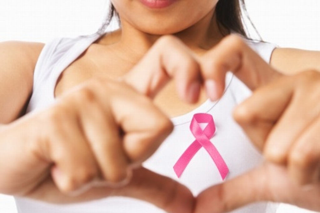 Imagen Realizarán plática de autoexploración para detectar síntomas de cáncer de mama