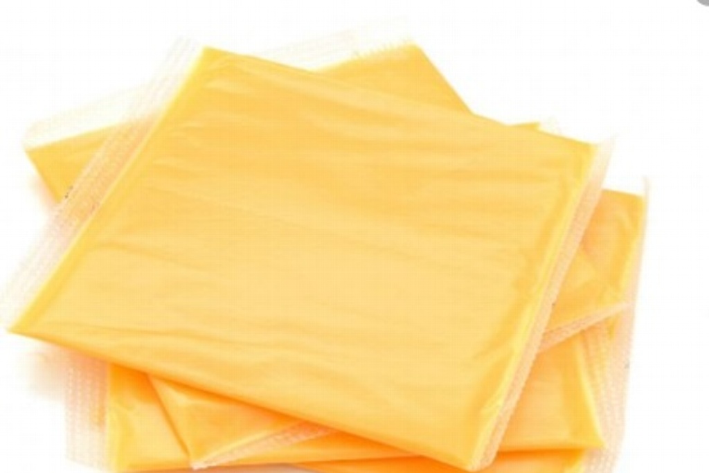 Imagen Revela Profeco marcas de queso amarillo que no lo son