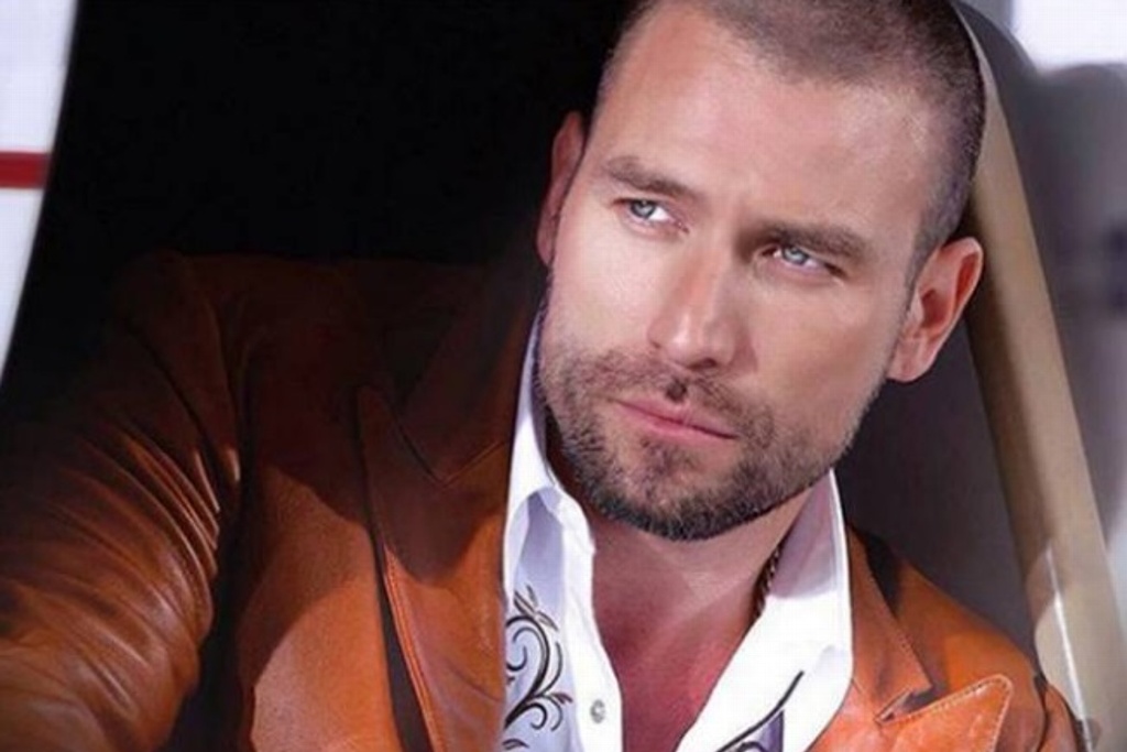 Imagen Reaparece actor Rafael Amaya con kilos de más (+Foto)
