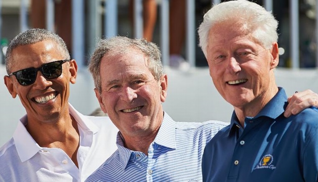 Imagen Obama, Bush y Clinton ofrecen vacunarse en público contra el COVID-19