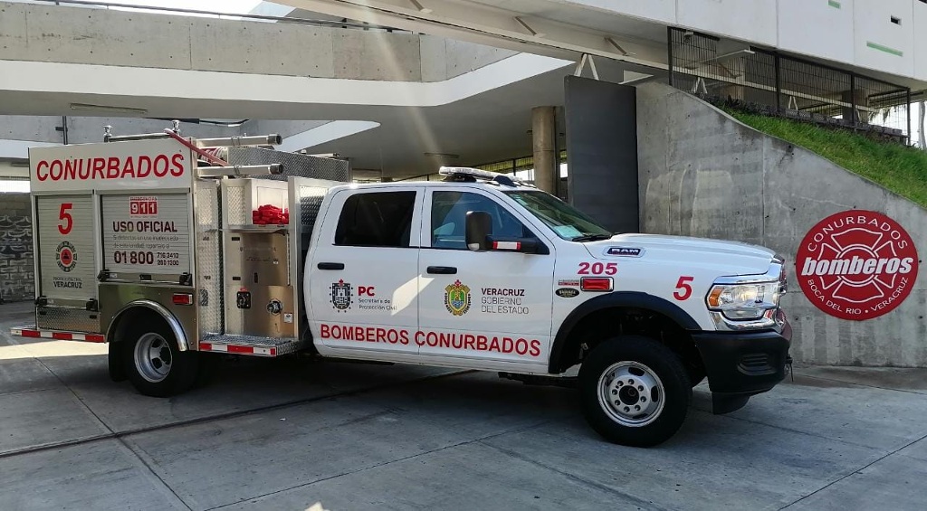 Bomberos Conurbados tiene nuevo camión motobomba (+ fotos) - xeu