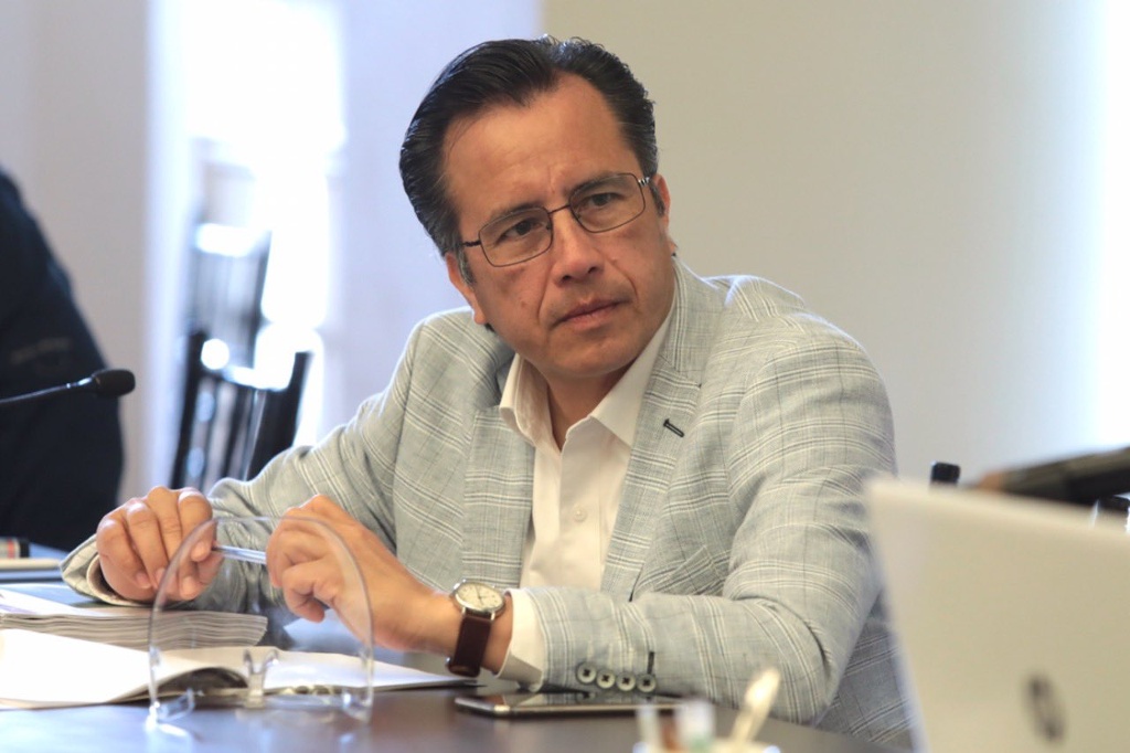 Imagen Poder Judicial Federal ordena a gobernador de Veracruz atender a 53 niños con cáncer