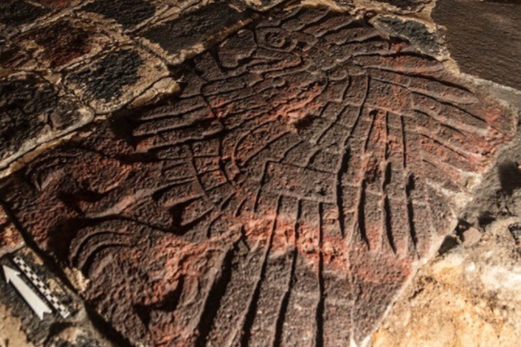 Imagen Hallan bajorrelieve de águila real durante trabajos en Templo Mayor