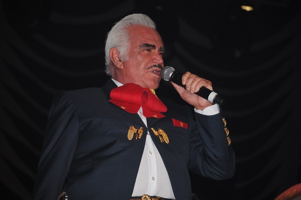 Imagen Crean piñata de Vicente Fernández 'Chente mano larga' (+fotos)