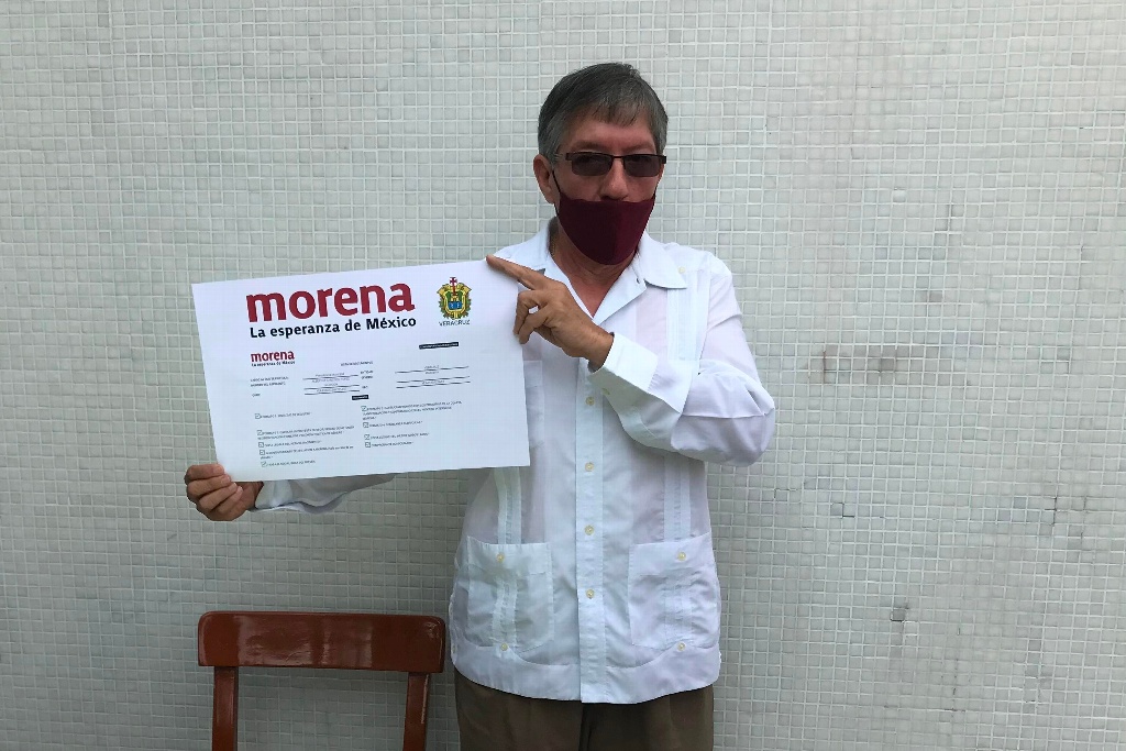 Imagen Alberto Yépez se registra como precandidato a alcalde de Boca del Río con Morena