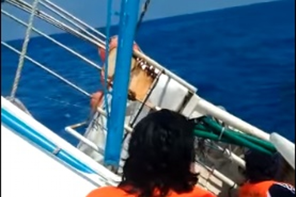 Imagen Se hunde barco en costas de Veracruz 