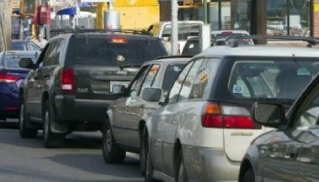 Imagen Reportan reducción de carril por obras en avenida de Boca del Río, Veracruz