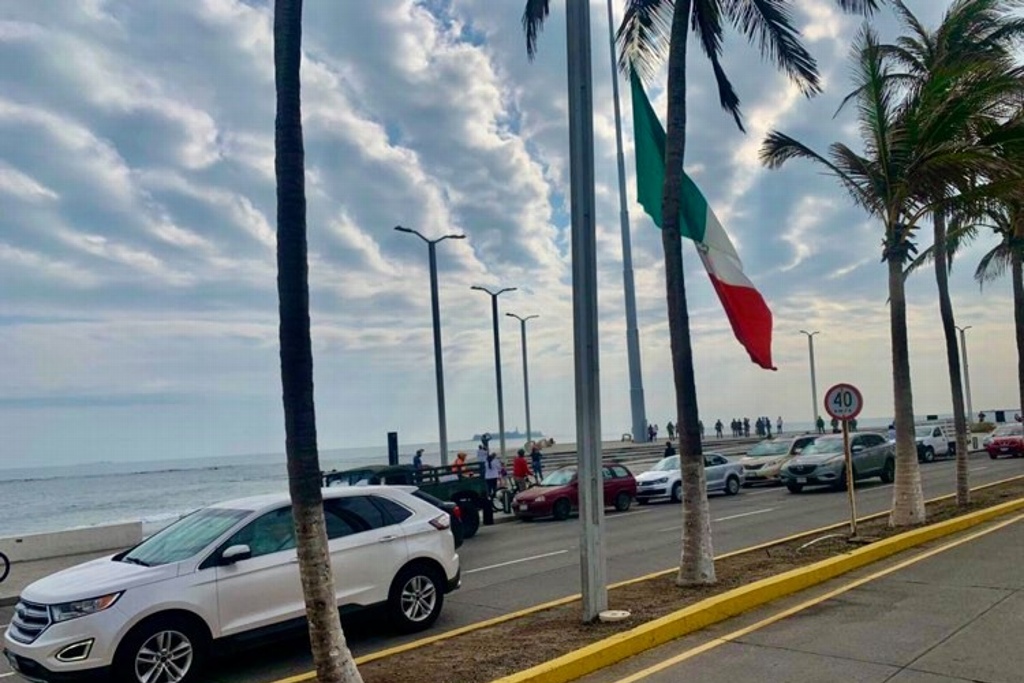 Imagen Habrá izado de bandera en Veracruz