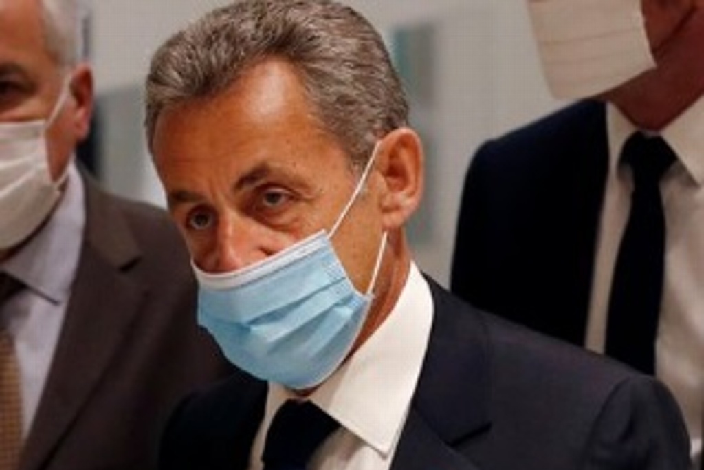 Imagen Condenan a ex presidente de Francia, Nicolás Sarkozy a 3 años de cárcel