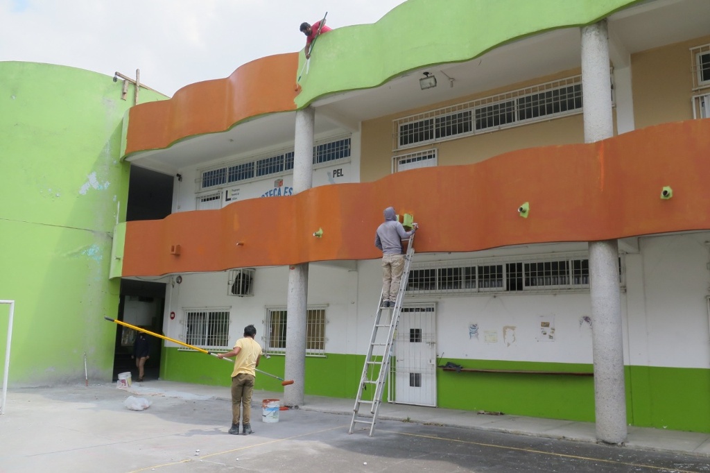 Imagen Invierte SEV 5.5 mdp en rehabilitación de espacios educativos en Veracruz