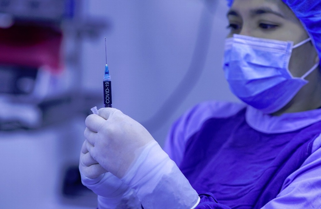 Imagen Registra México primer caso grave de trombosis asociado con vacuna de AstraZeneca