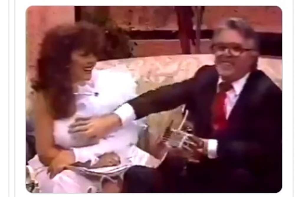 Imagen Viralizan video de Enrique Guzmán supuestamente acosando a Verónica Castro