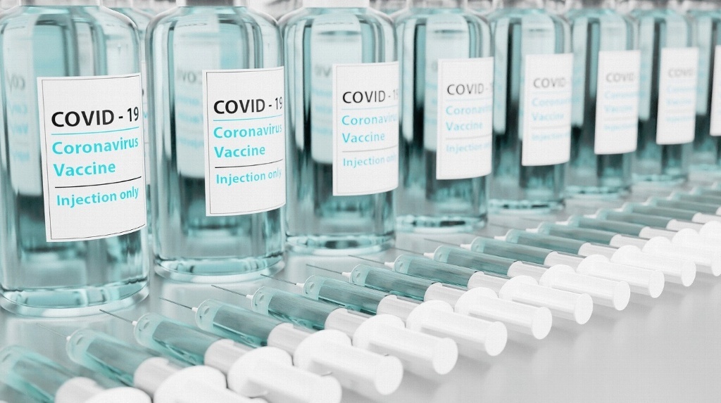 Imagen Cofepris libera lote de 670 mil vacunas de 'CanSino' para su aplicación 