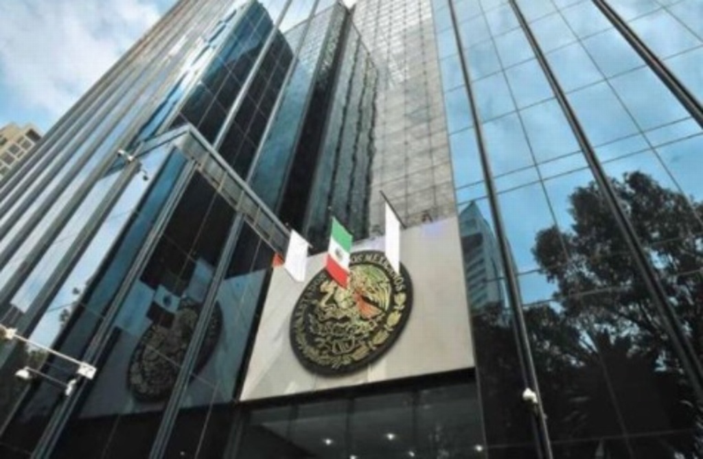 Imagen Van 12 denuncias ante la FGR contra empresas por defraudación fiscal: Santiago Nieto