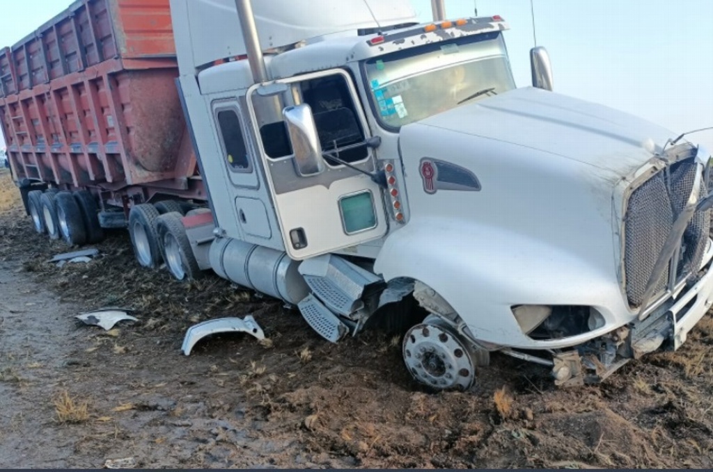 Imagen Accidente en entronque de autopista Amozoc-Perote-Zacatepec, esta mañana