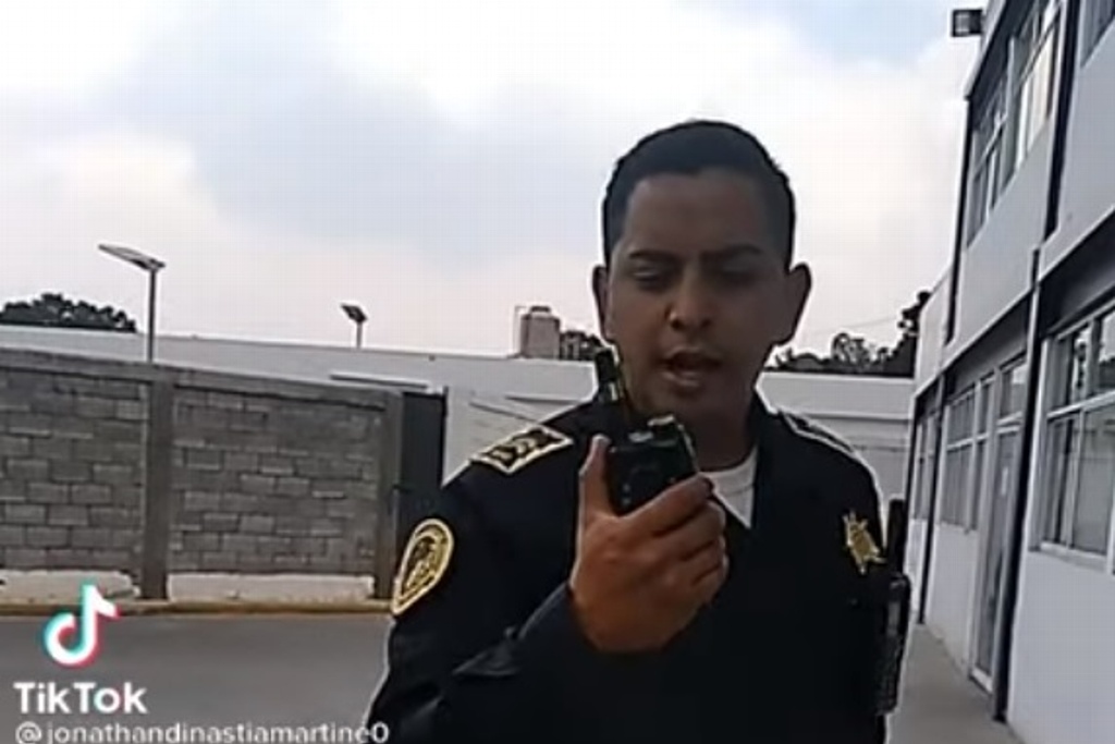 Imagen ‘Creen que vengo aquí a echar desma…’: mando policiaco se viraliza en Tik Tok (+Video)