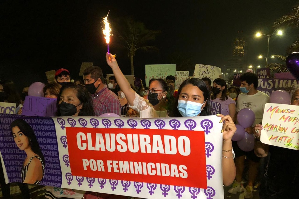 Imagen Marchan para exigir justicia por Monse, la joven que murió tras ser golpeada por su novio 