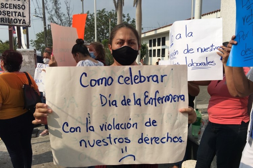 Imagen Así pasa Iris Robles el Día de la Enfermera en Veracruz, protestando por sus derechos 