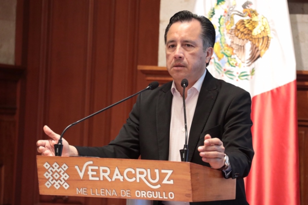 Imagen Juez de Veracruz dejó que banda detenida por robo de ganado lleve proceso en libertad: Gobernador
