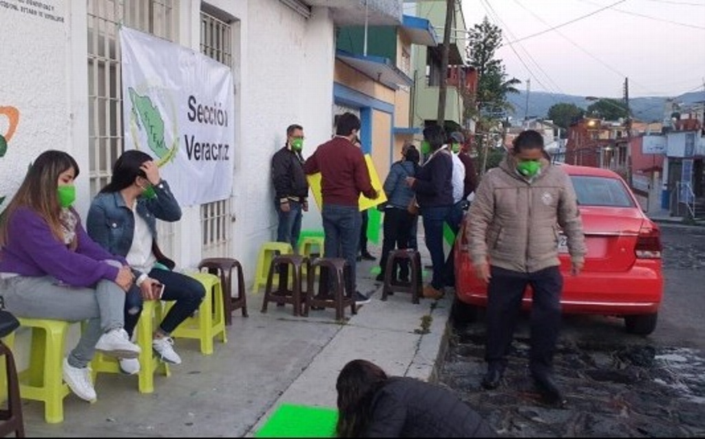 Imagen Toman oficinas de Educación Tecnológica en Xalapa