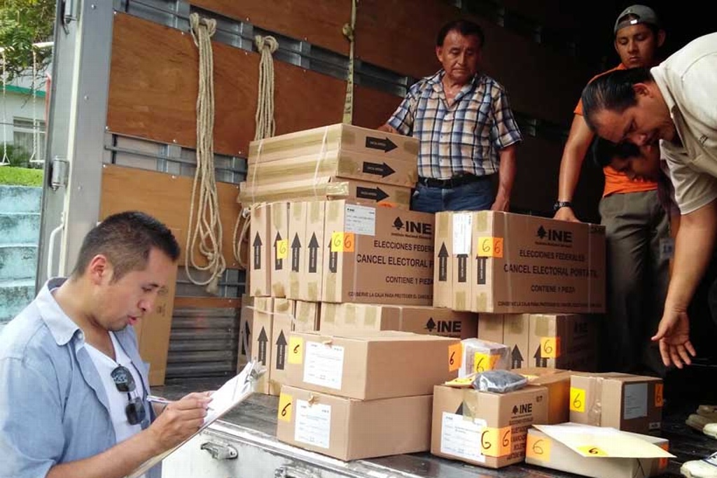 Imagen Inicia entrega de paquetería electoral en 10 mil 825 casillas de Veracruz
