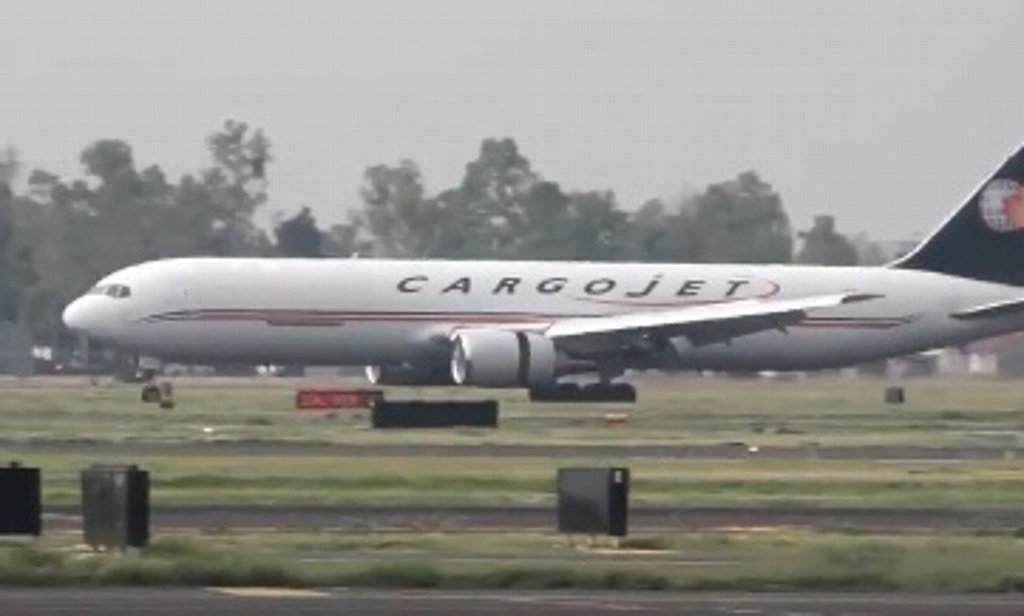 Imagen Arriban 585 mil dosis contra COVID-19 de Pfizer-BioNTech, provenientes de EU