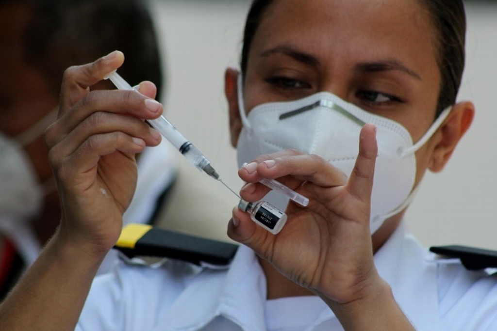 Imagen Este viernes anuncian segunda dosis de vacuna para adultos de 50 a 59 años en Veracruz