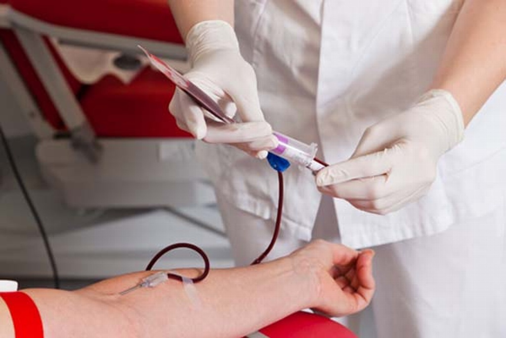 Imagen ¿Pueden donar sangre los pacientes que ya tuvieron COVID-19 o que ya fueron vacunados?