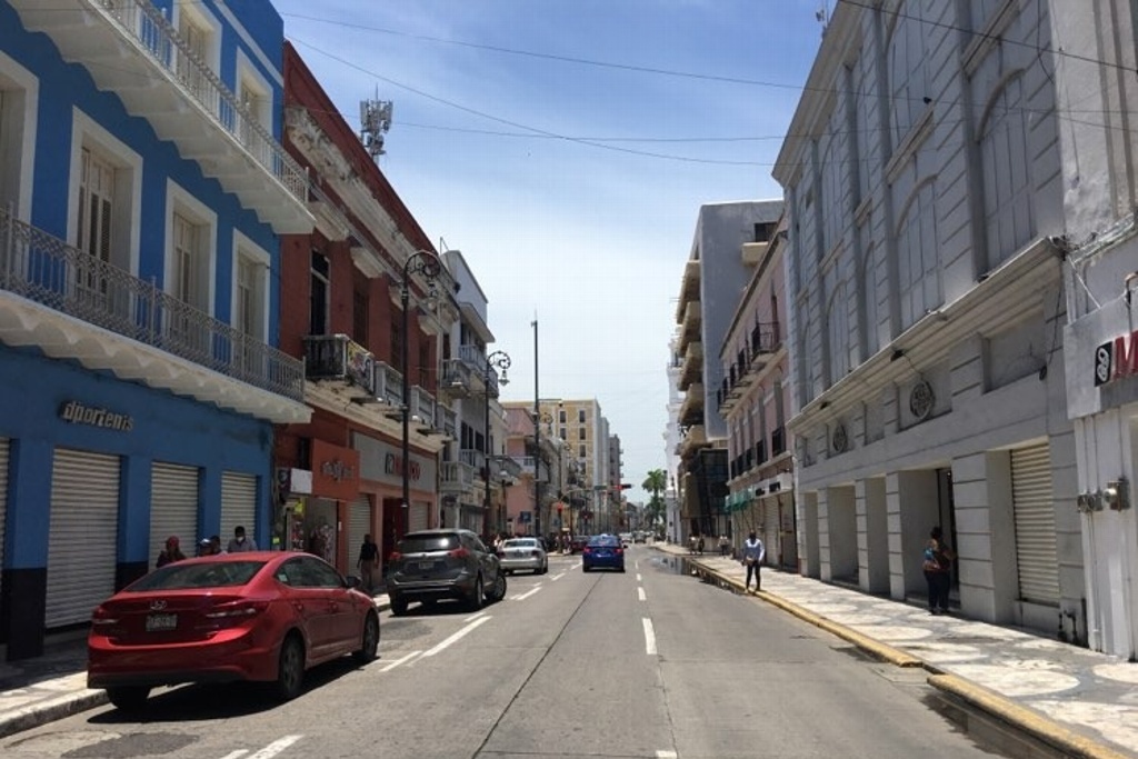 Imagen De seguir en naranja el semáforo en Veracruz, se frenaría la actividad económica: Canaco