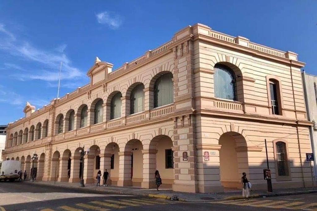 Imagen Rehabilitan el Palacio Federal de Veracruz 