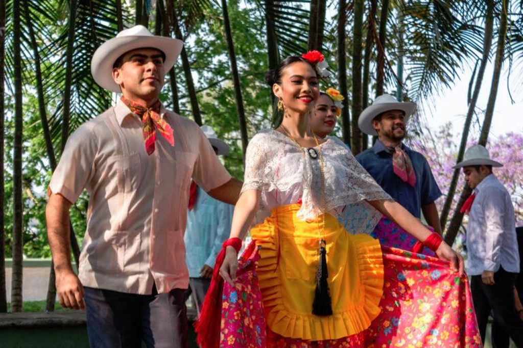 Imagen Realizan jornadas culturales en Casas de Cultura