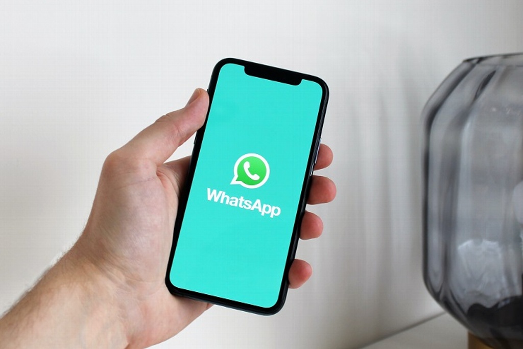 Imagen WhatsApp bloquea 2 millones de usuarios 