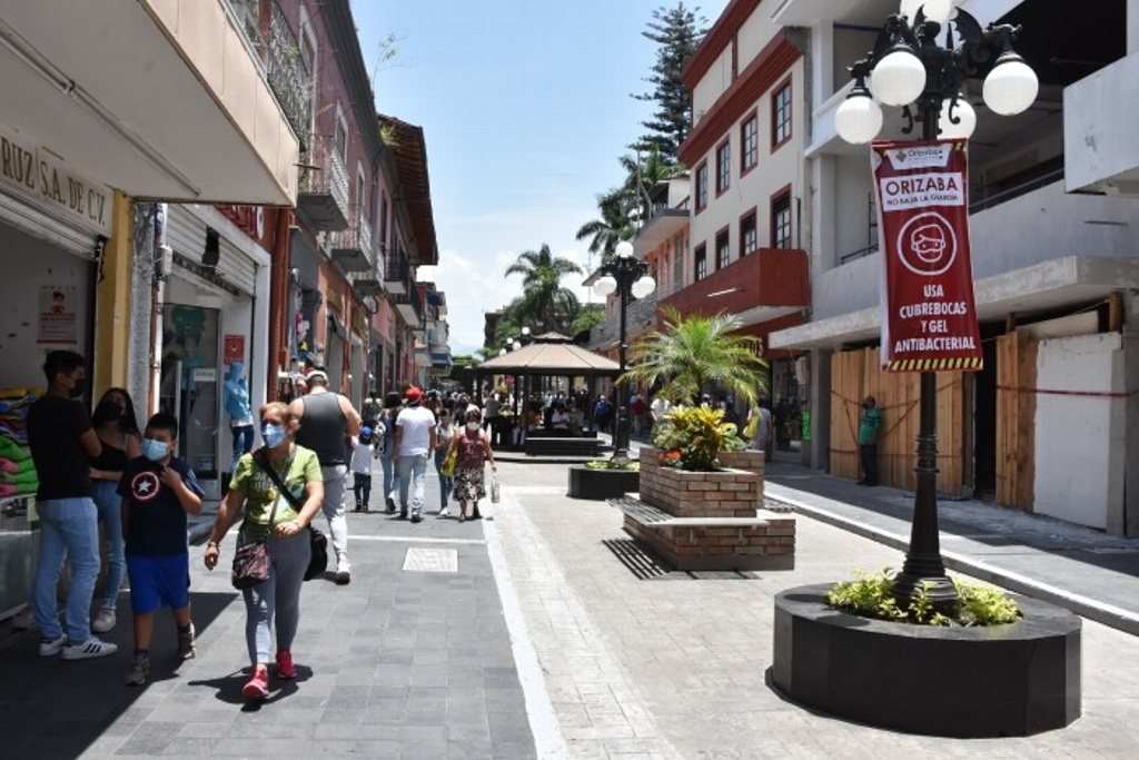 Imagen Clausurarán bares, cantinas y restaurantes que no cumplan normas sanitarias en Orizaba