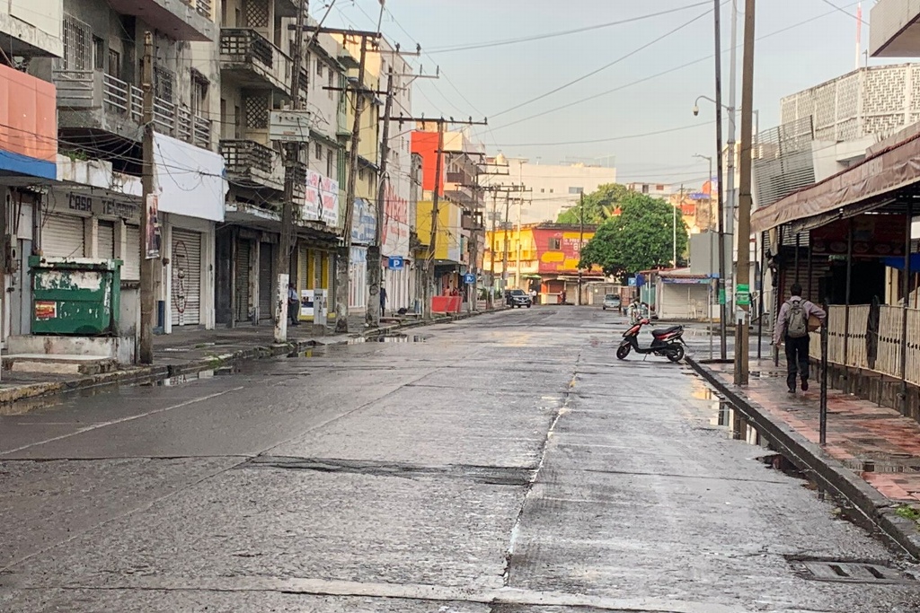 Imagen Así lucen las calles vacías por cierres viales en Veracruz (+Fotos)